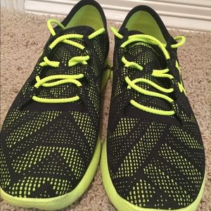 green under armour shoes